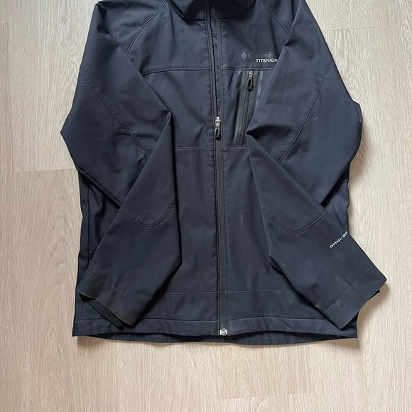 Men’s Colombia jacket! - Picture 2 of 3
